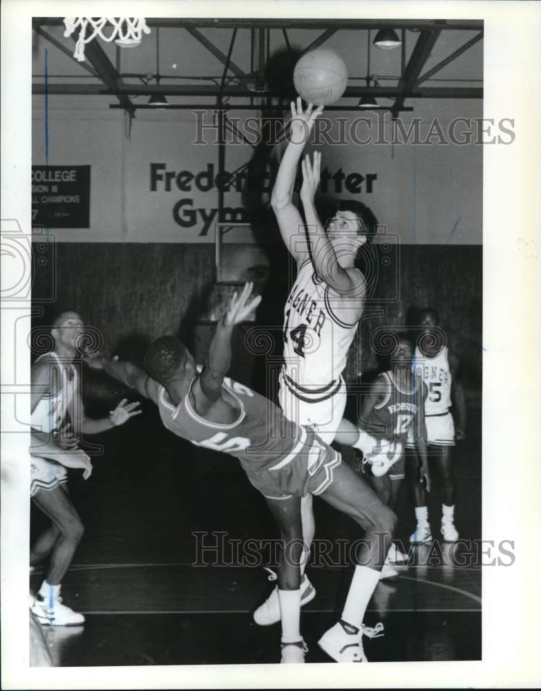 1988 Press Photo Wagner College Basketball Game Versus Hofstra University- Historic Images