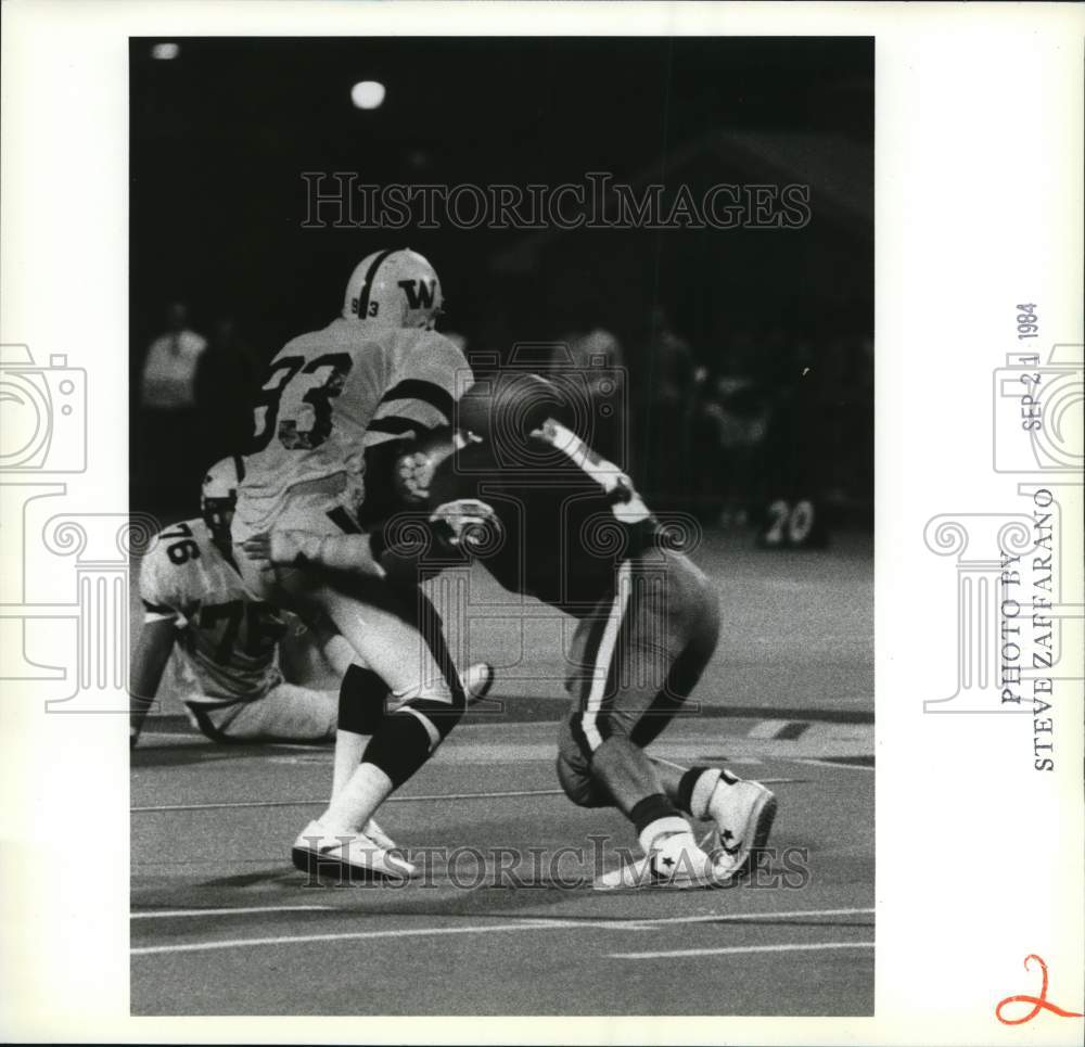 1984 Press Photo Wagner College Football Game Action- Historic Images