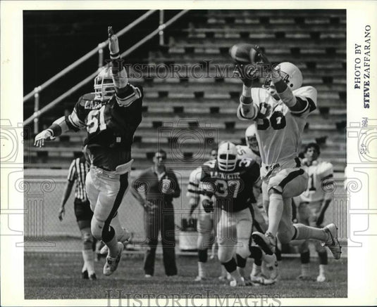 1984 Press Photo Wagner College Football Players Scot McElrath & John Von Ahnen- Historic Images