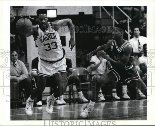 1990 Press Photo Wagner College Basketball