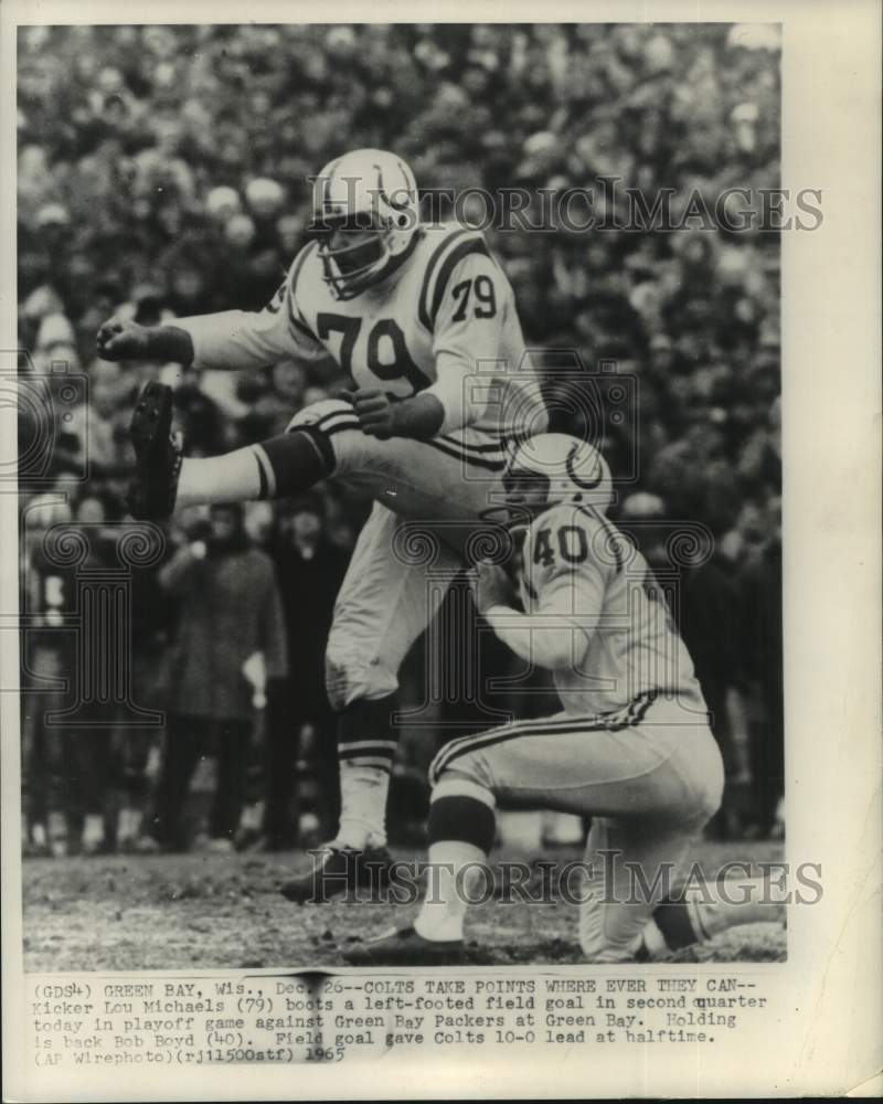 1965 Press Photo Baltimore Colts football players Lou Michaels and Bob Boyd- Historic Images