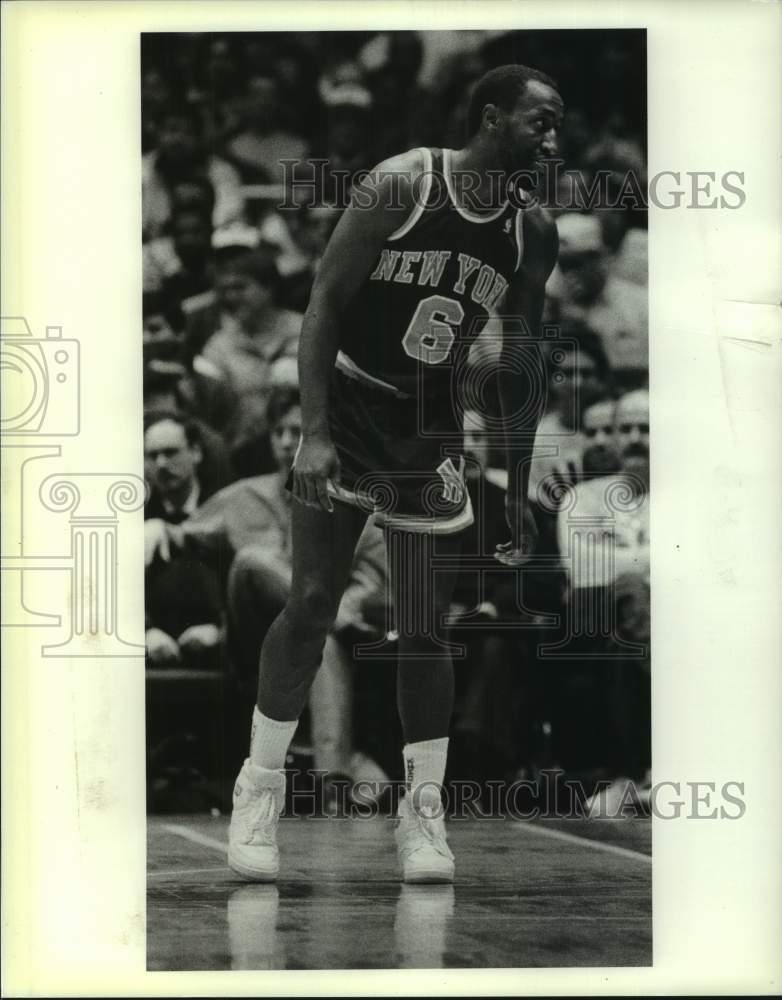 1989 Press Photo New York Knicks basketball player Trent Tucker during a game- Historic Images