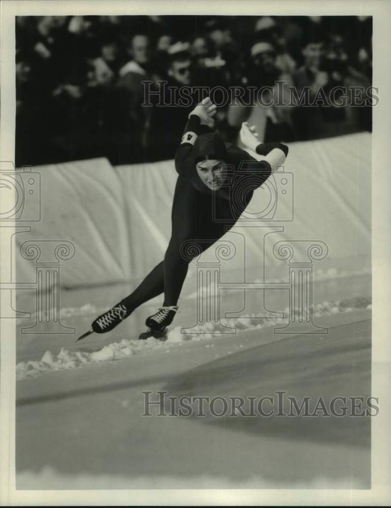 Press Photo Olympic speed skating champion Sheila Young Ochowicz - sis00580- Historic Images