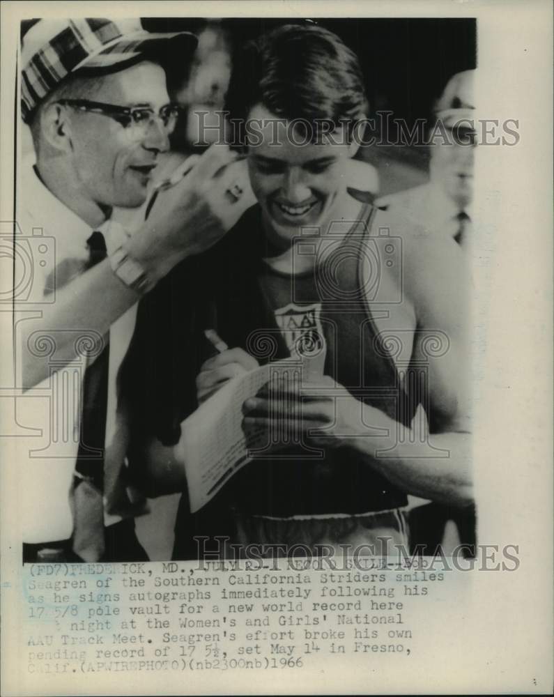 1966 Press Photo Pole vaulter Bob Seagren signs autographs after world record- Historic Images