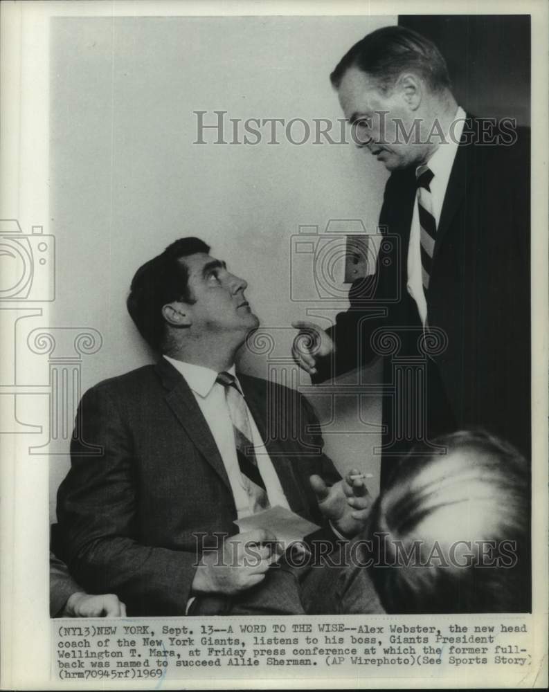 1969 Press Photo New York Giants Alex Webster, president Wellington Mara- Historic Images