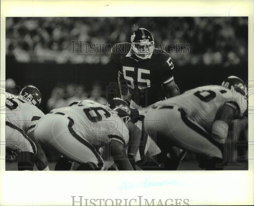 1989 Press Photo New York Giants football player Gary Reasons vs. New York Jets- Historic Images