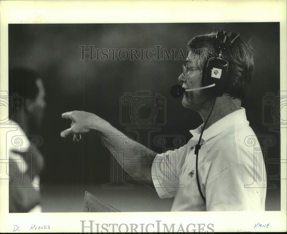 Press Photo Football coach Dan Reeves in action - sis01003- Historic Images