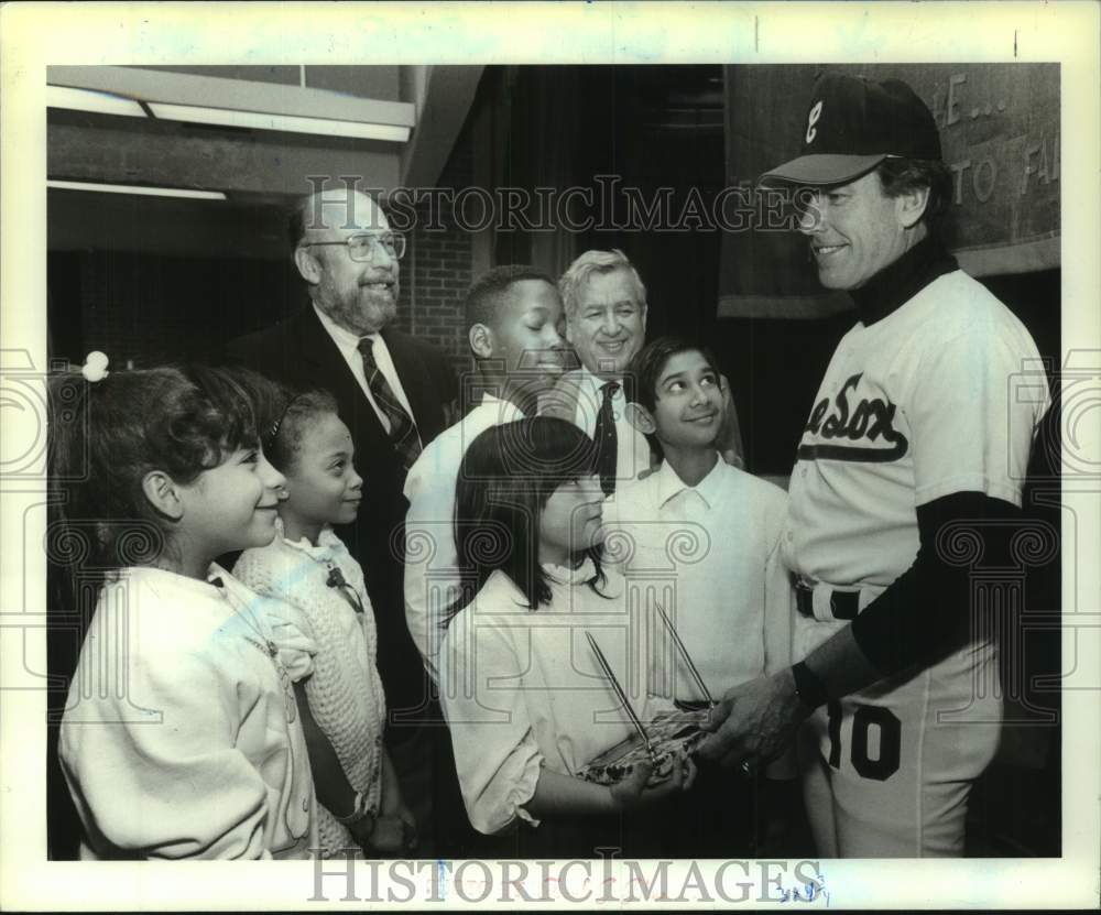 1988 Press Photo Chicago White Sox baseball manager Jeff Torborg - sis01067- Historic Images