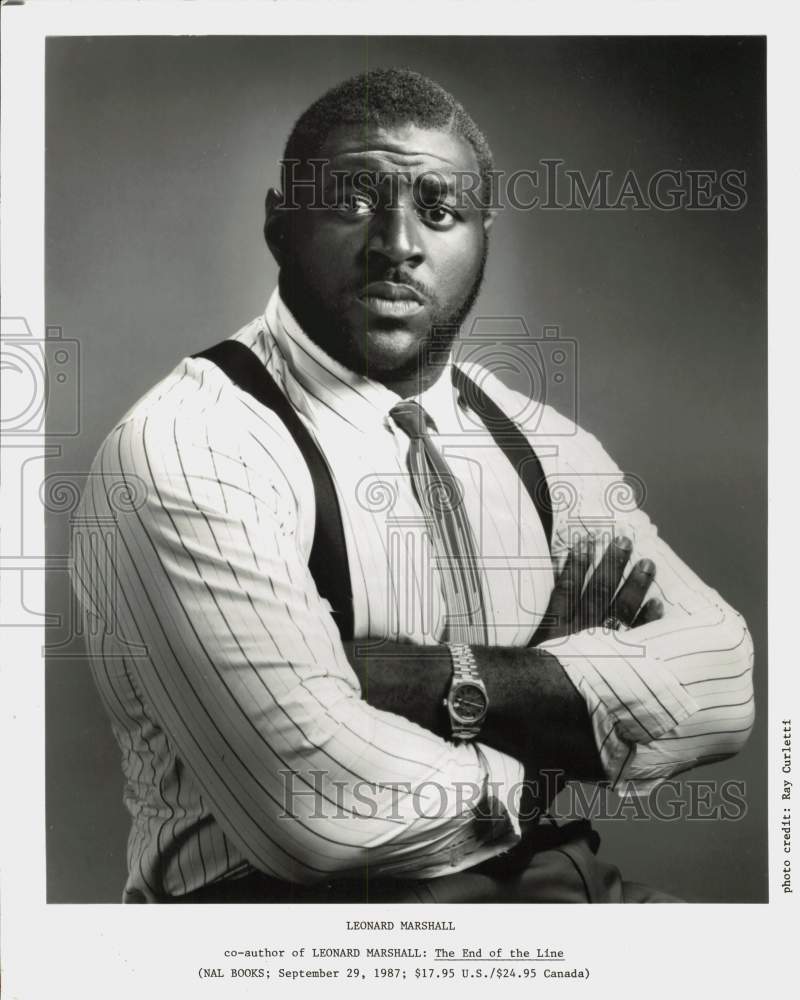 1987 Press Photo Leonard Marshall, Co-Author of &quot;End Of The Line&quot; Book- Historic Images