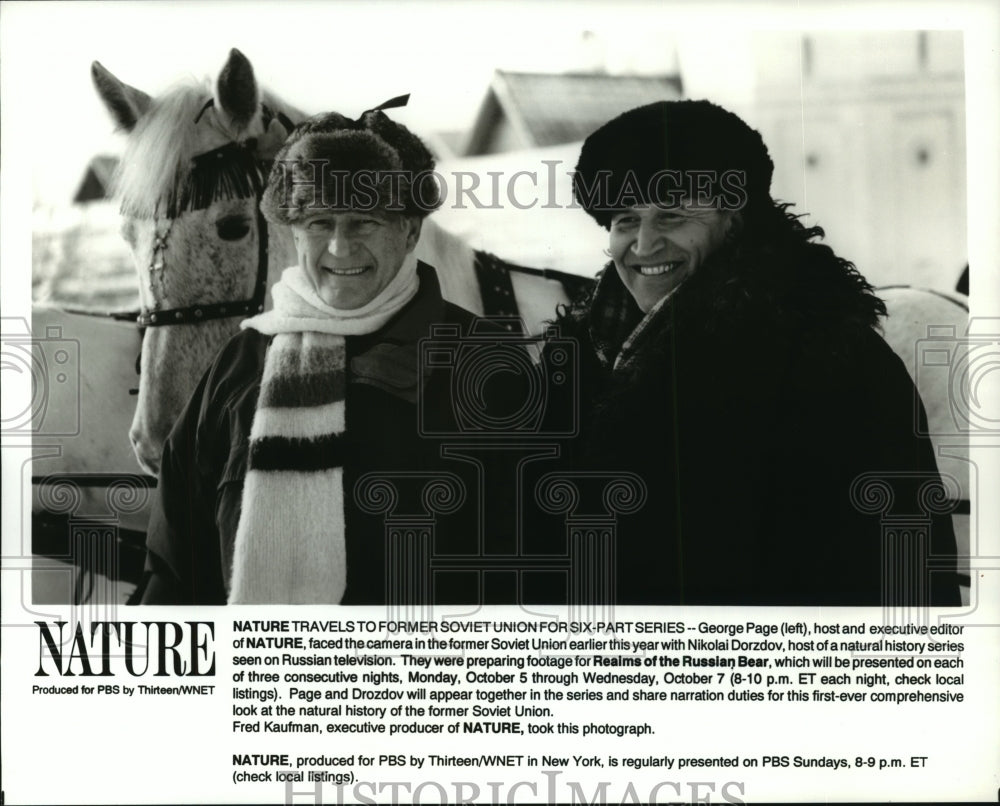 1992 Press Photo George Page and Nikolai Dorzdov with Horse in Soviet Union- Historic Images