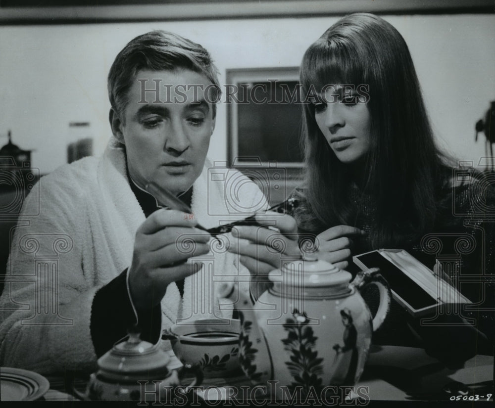 1967 Press Photo Julie Christie and Oskar Werner star in Fahrenheit 451.- Historic Images