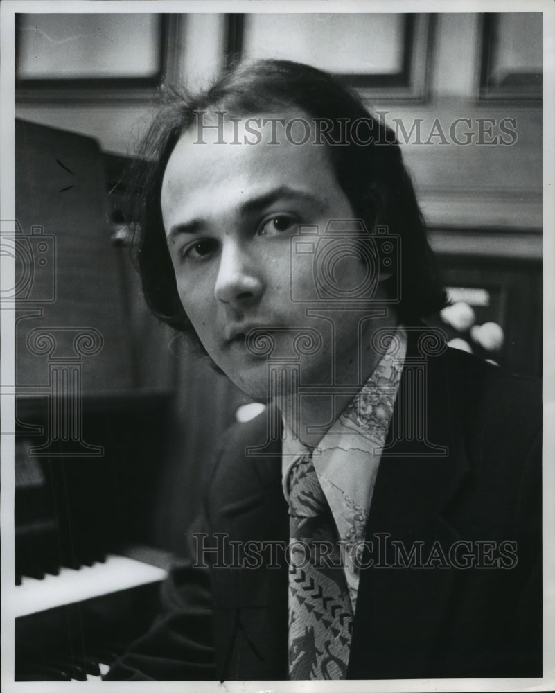 1975 Press Photo Scott Nelson, Masterworks of Oregon Music Concert - spp65463- Historic Images