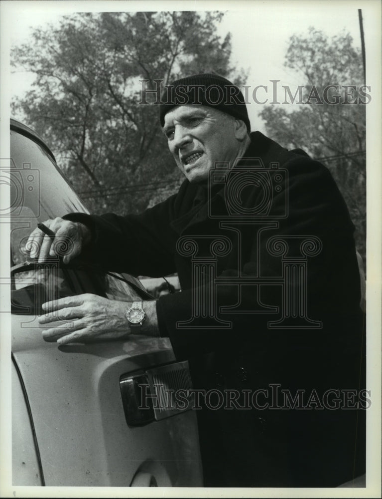 1986 Press Photo Actor Burt Lancaster stars in "On Wings of Eagles" - spp65949- Historic Images