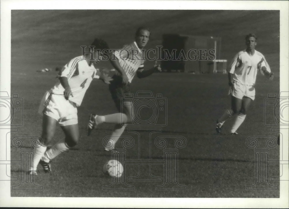 1993 Press Photo Soccer player, Chris Cullen,plays for Air Force Academy Falcons- Historic Images