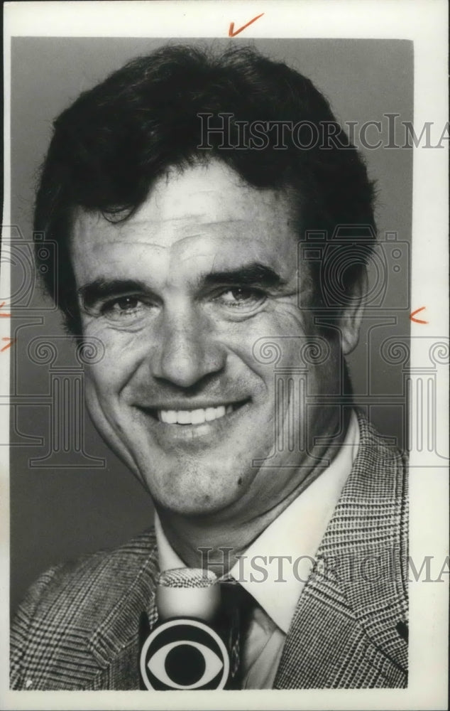 1982 Press Photo Football star Tom Brookshier is now a newscaster - sps00575- Historic Images