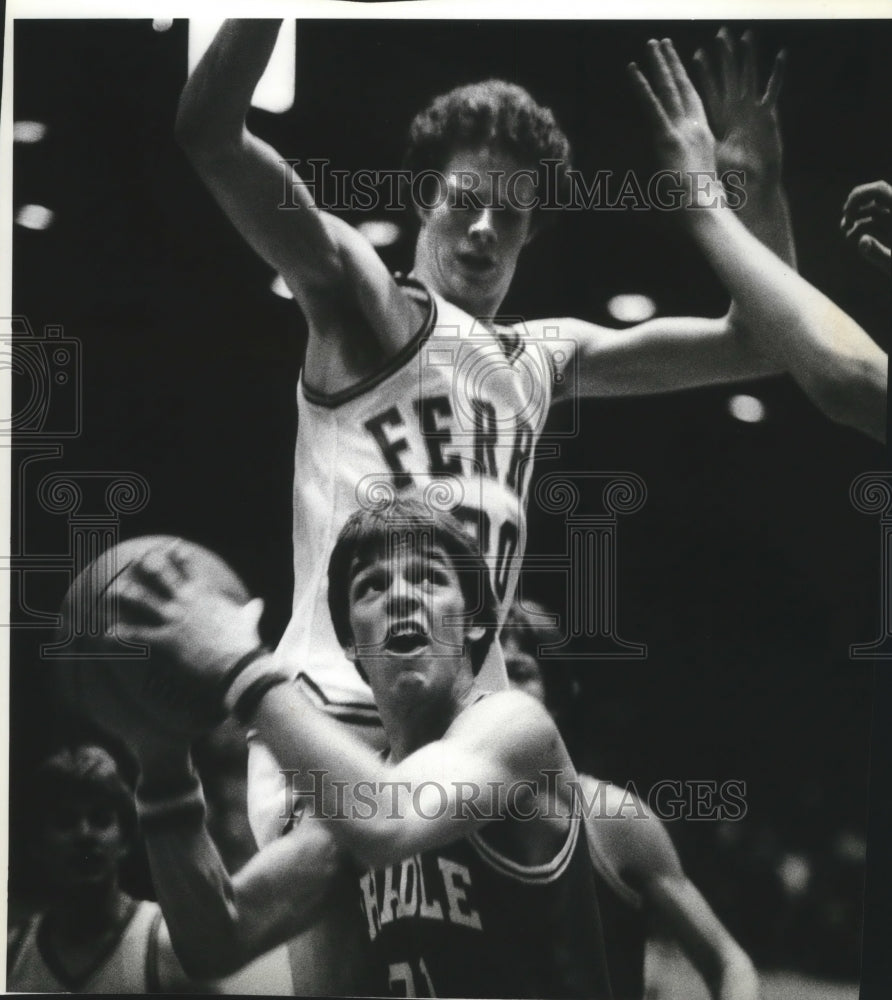 1983 Press Photo Basketball stars Craig Constance and Ferris&#39; Scott Reid- Historic Images