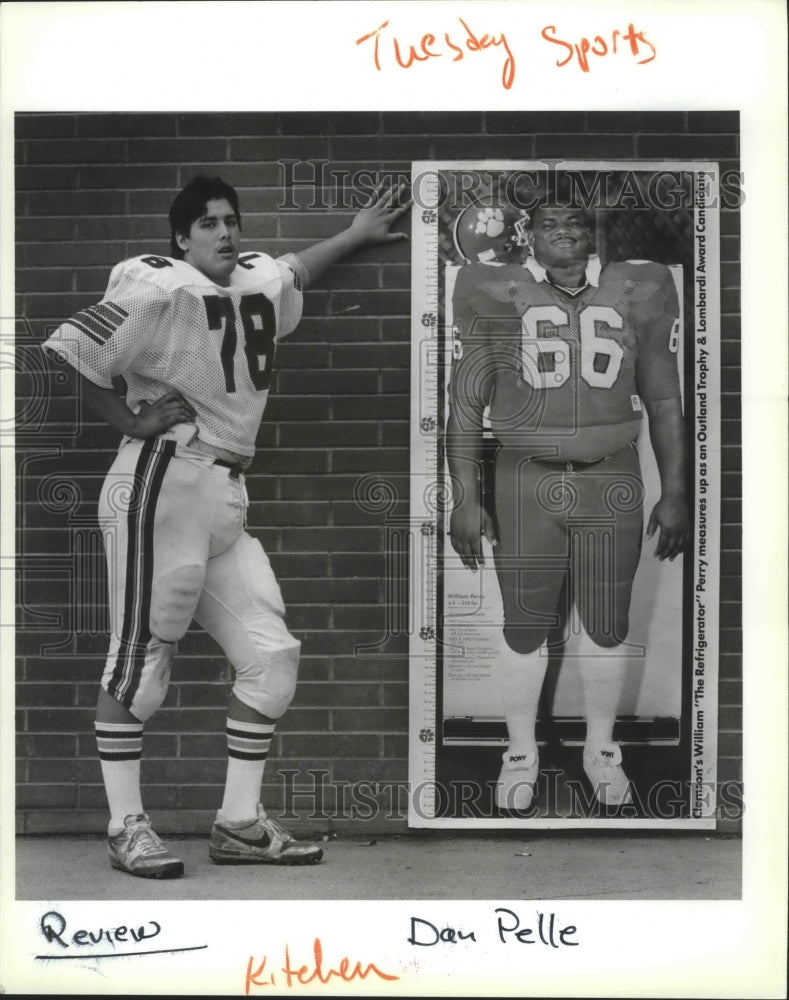 1986 Press Photo Colville football star Sean Conners sizes up &quot;The Fridge&quot;- Historic Images