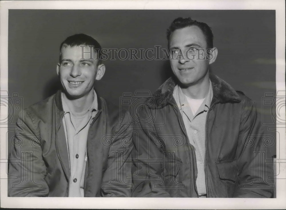 Press Photo Gail and Leon Anderson-Car Racers Smiling for Photo - sps02135- Historic Images