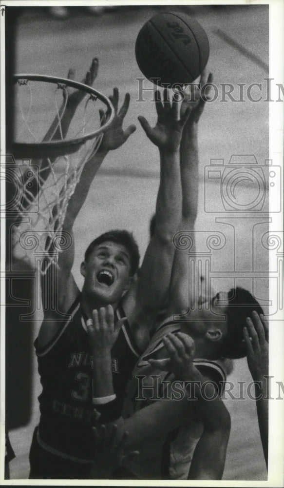 1990 Press Photo Basketball players Jesse Etter and Sean Donovan in GSL game- Historic Images