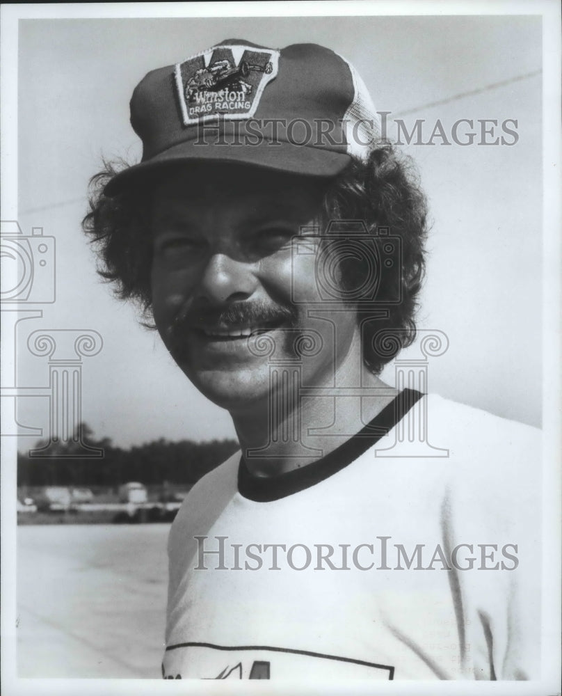 1977 Press Photo Steve Bagwell Auto Racing Team driver, Terry Earwood- Historic Images