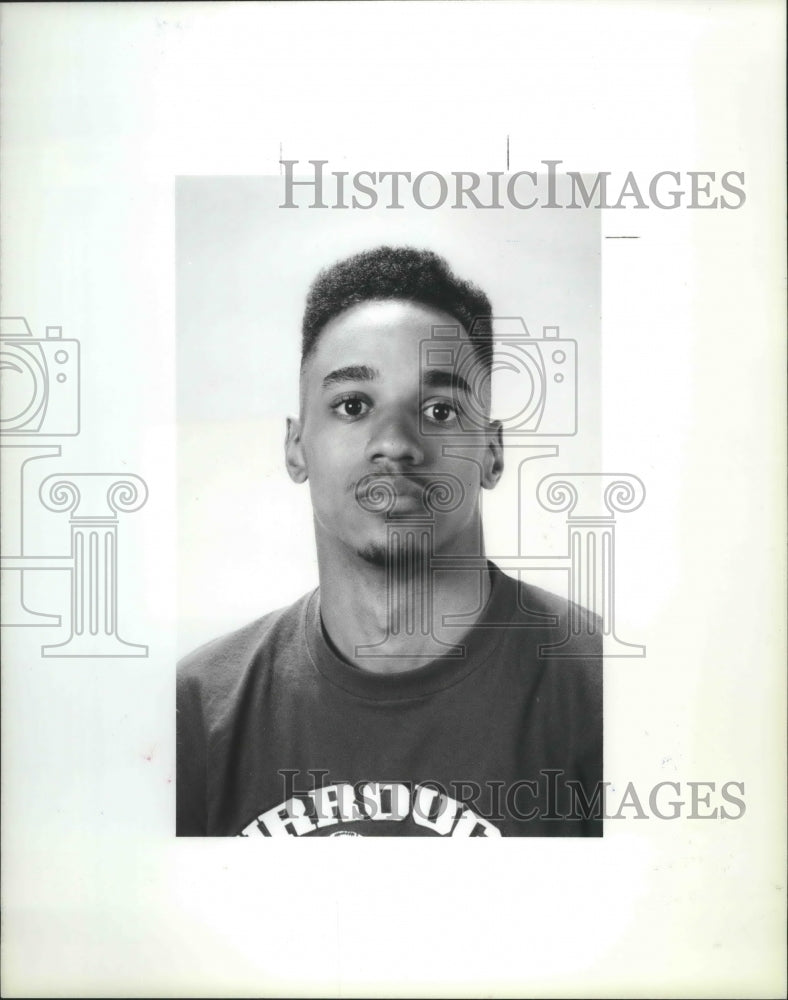 1990 Press Photo Cleveland basketball player, Eddie Hill, Washington State-bound- Historic Images