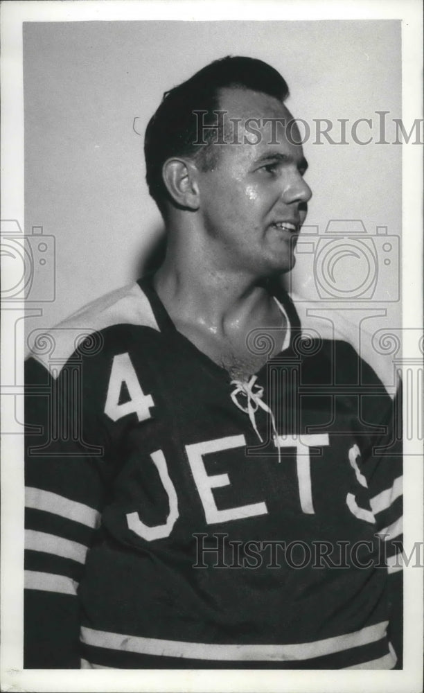 1970 Press Photo Spokane Jets hockey player, Tom Hodges - sps05407- Historic Images