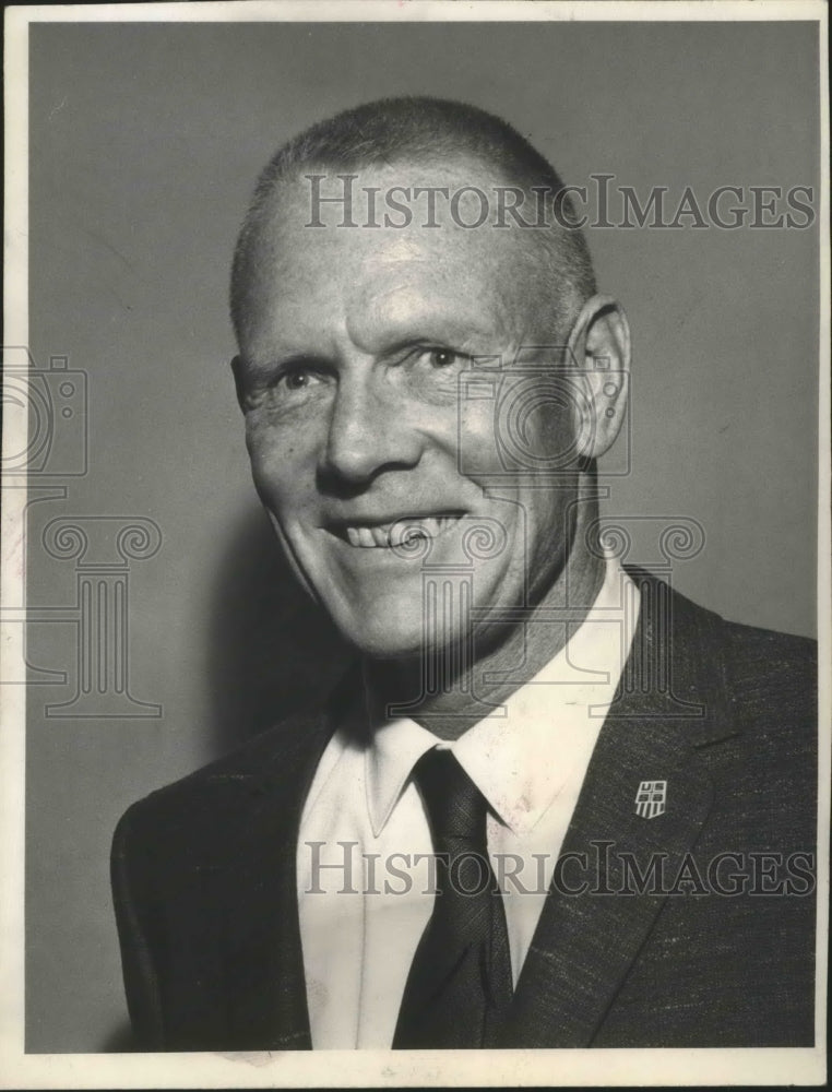 1985 Press Photo Rancher John Day set records in speed climbing - sps05710- Historic Images