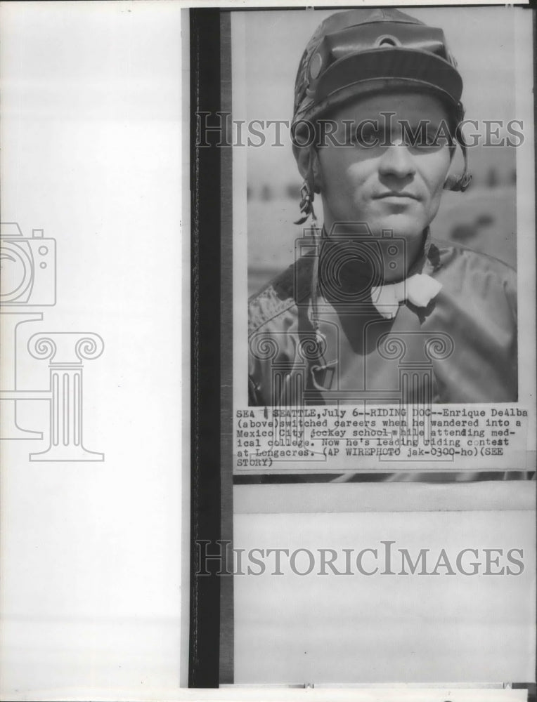 1961 Press Photo Jockey Enrique DeAlba switched careers from medical school- Historic Images