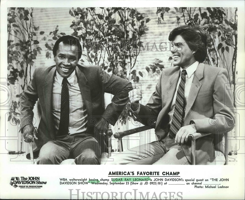 1981 Press Photo Boxing champ, Sugar Ray Leonard with TV host John Davidson- Historic Images