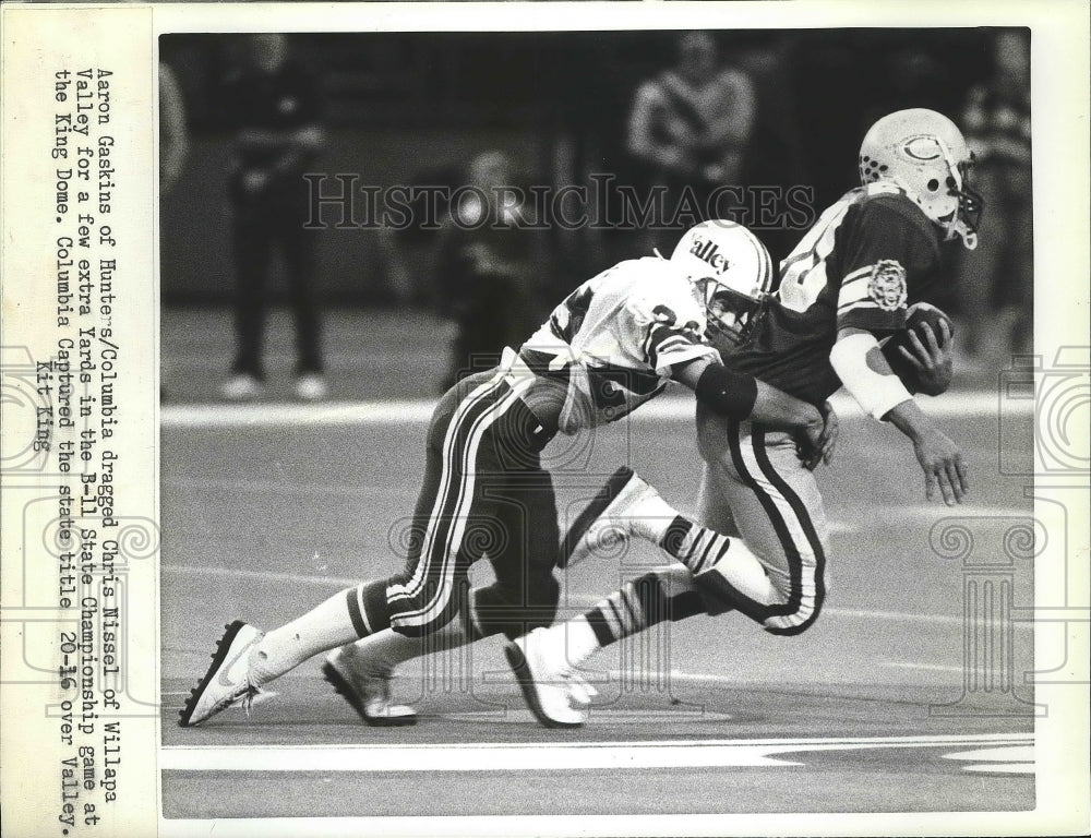 1992 Press Photo Football players Aaron Gaskins and Chris Nissel during game- Historic Images