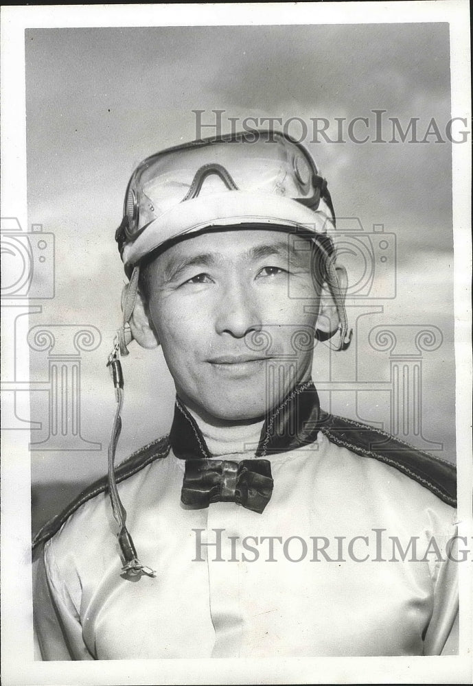 1968 Press Photo Horse racing jockey Roy Yaka - sps06430- Historic Images