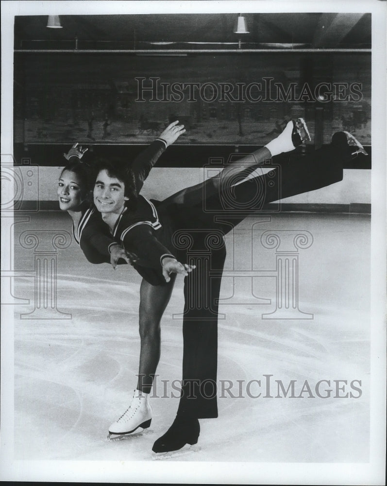 1981 Press Photo Figure skating champion duo, Tai Babilonia and Randy Gardner- Historic Images