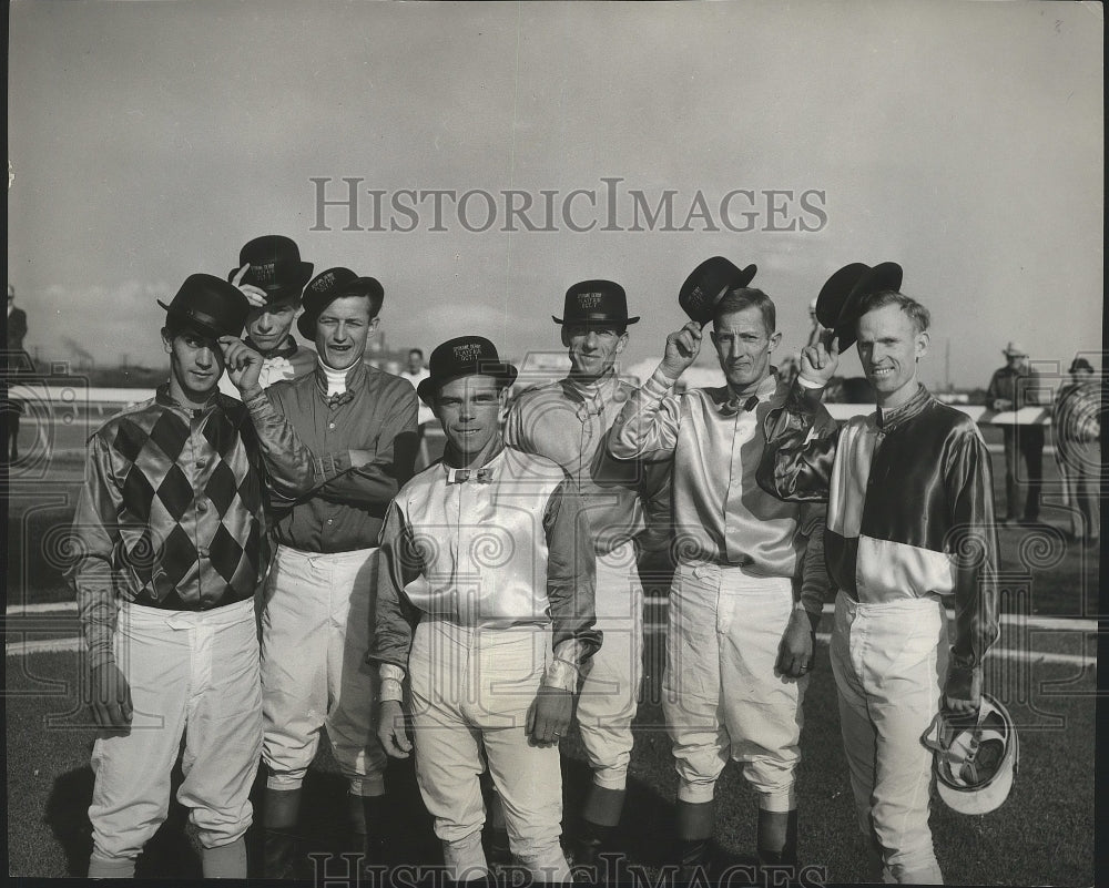 1962 Press Photo Playfair horse racing jockeys get in Spokane Derby mood- Historic Images