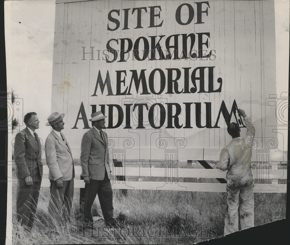 1954 Press Photo Men with signage at the site of Spokane&#39;s Coliseum - sps07941- Historic Images