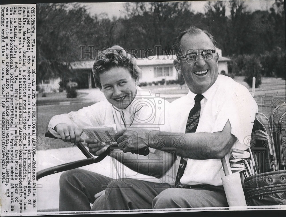 1961 Press Photo White Sox baseball manager Al Lopez with golfer, Ruth Jessen- Historic Images