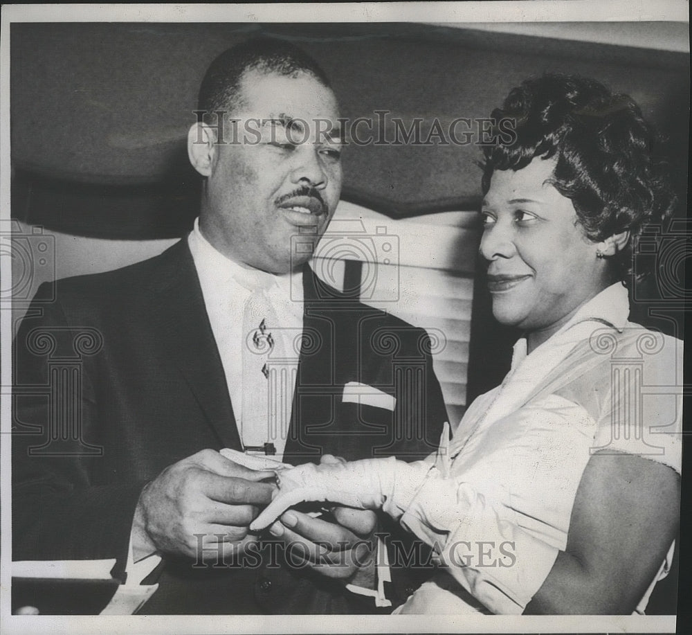 1955 Press Photo Ex-boxing champion, Joe Louis, weds Rose Morgan - sps08535- Historic Images