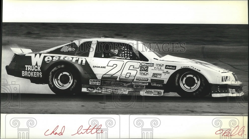 1986 Press Photo Stock car racing driver, Chad Little, in action - sps08747- Historic Images