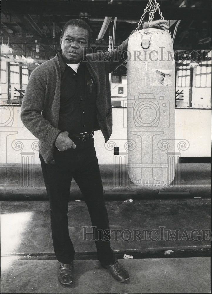 1972 Press Photo Boxer Ike Williams, lightweight champion. - sps09336- Historic Images