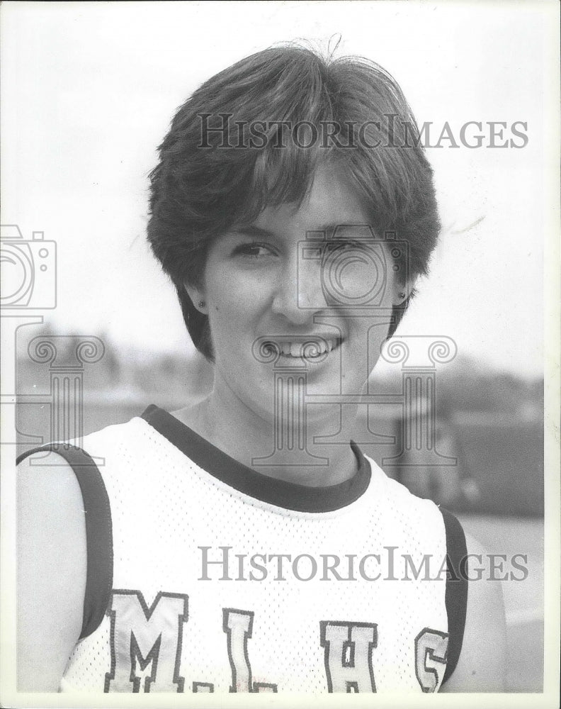 1970 Press Photo Track runner Sally McCarthy - sps09700- Historic Images