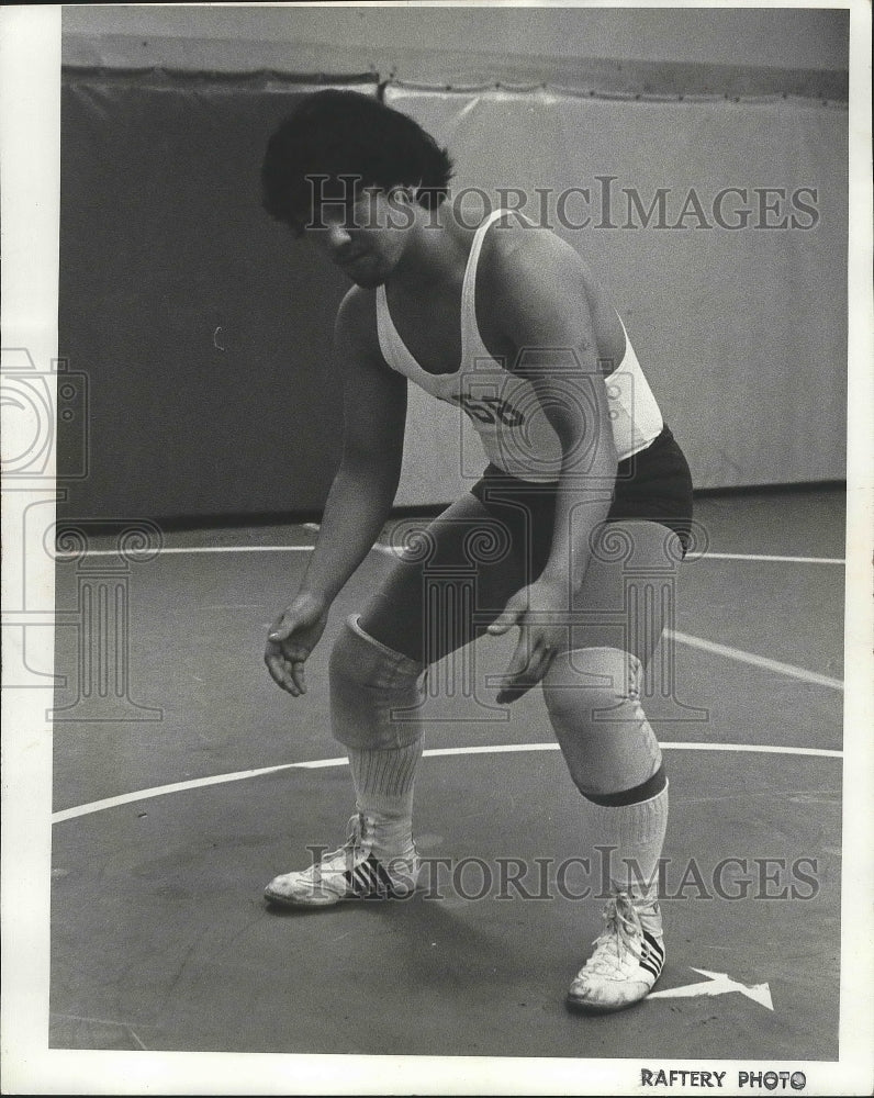 1972 Press Photo Alan Matsushita, wrestler in a wrestling stance - sps09947- Historic Images