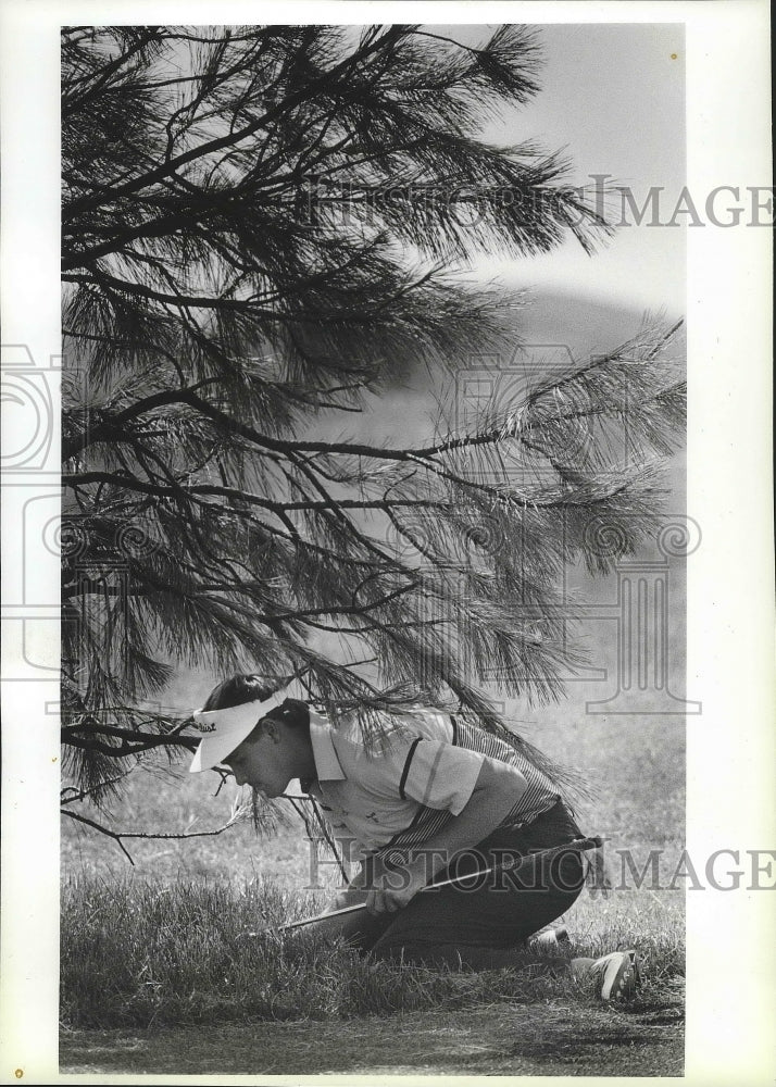 1988 Press Photo Golfer Doug Wherry scrambles from a 63 to 70 - sps09961- Historic Images