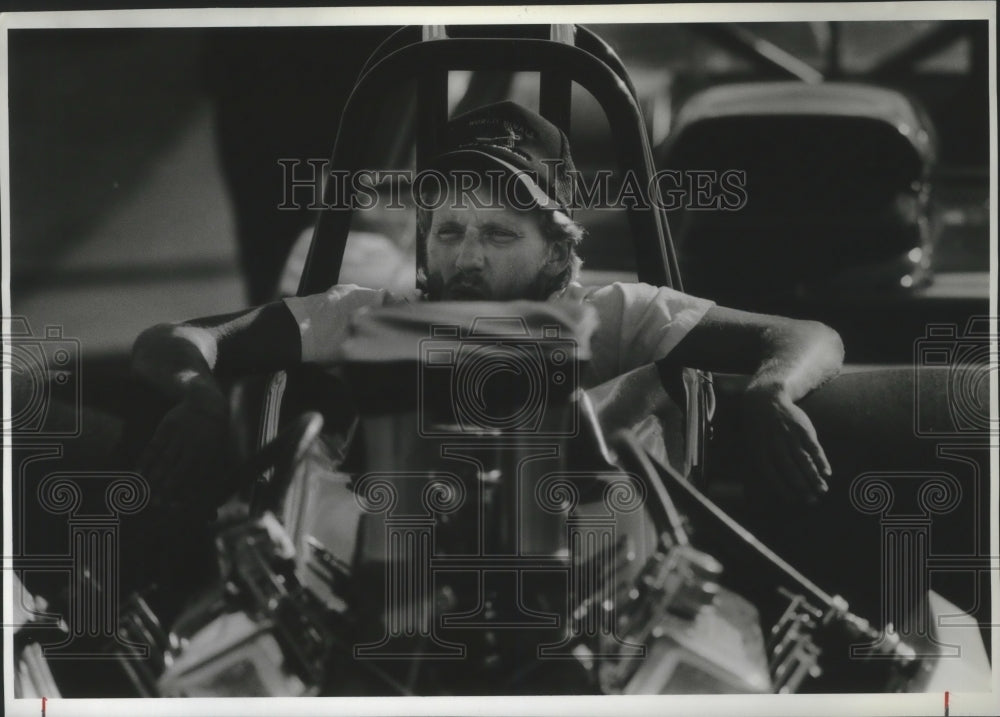 1989 Press Photo Auto racing crew chief, Mike Neumiller, of Spokane - sps10473- Historic Images