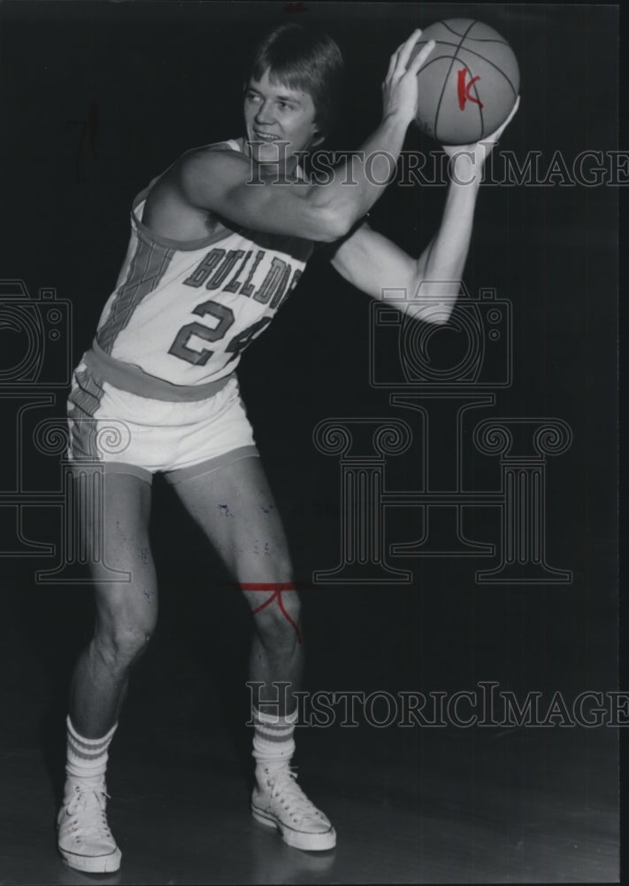 1977 Press Photo Gonzaga University basketball player, Jim DeWeese - sps10855- Historic Images