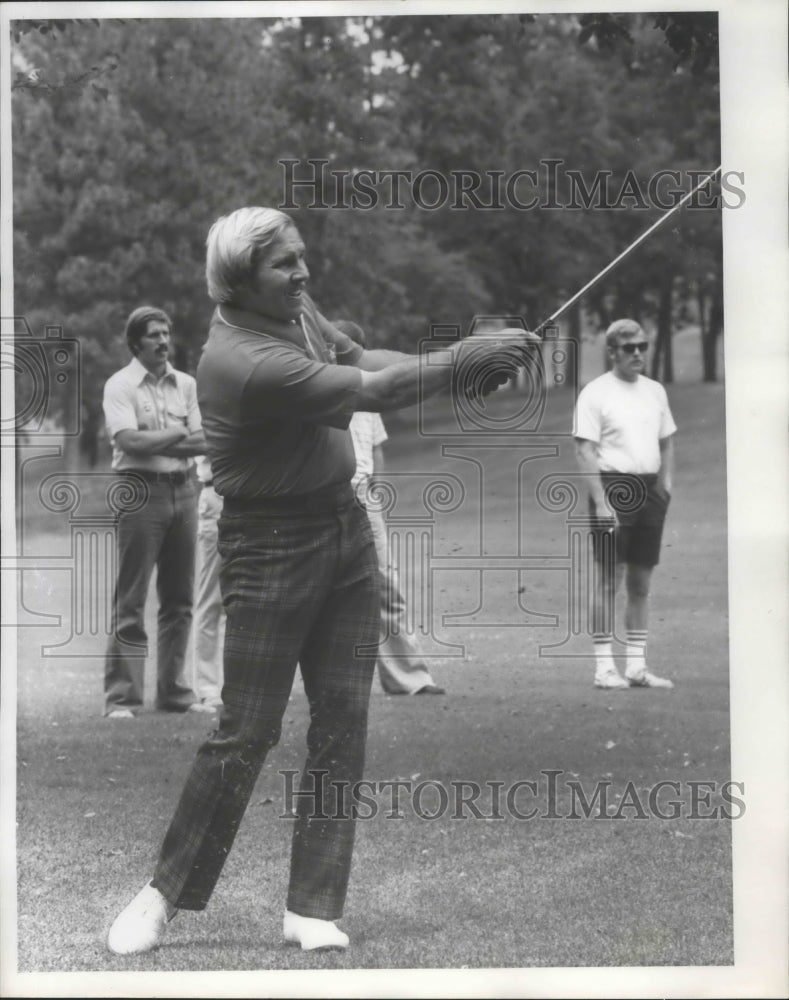 1974 Press Photo Golfer Bob Allard. #1 fairway - sps10929- Historic Images