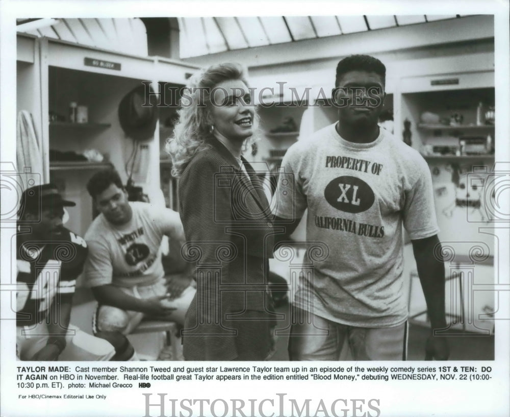 1989 Press Photo Football-Lawrence Taylor stars on &quot;1st and Ten: Do It Again&quot;- Historic Images