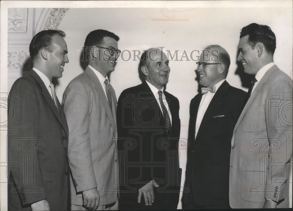 1957 Press Photo Coach J. Neil &quot;Skip&quot; Stahley with Idaho football executives- Historic Images