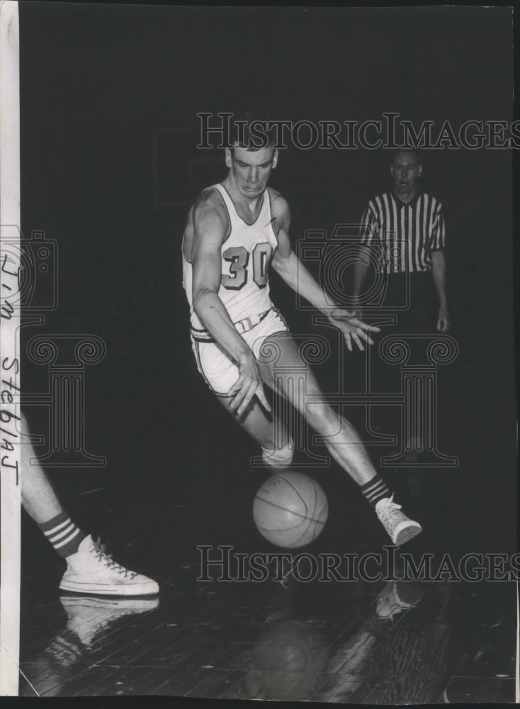 Press Photo Basketball player, Jim Steblaj, in action - sps12828- Historic Images