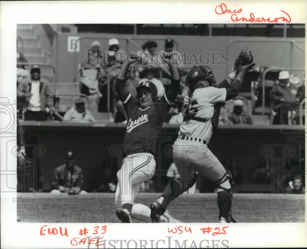 1989 Press Photo John Phelan (Eastern) beats the throw home to upset Cougars- Historic Images