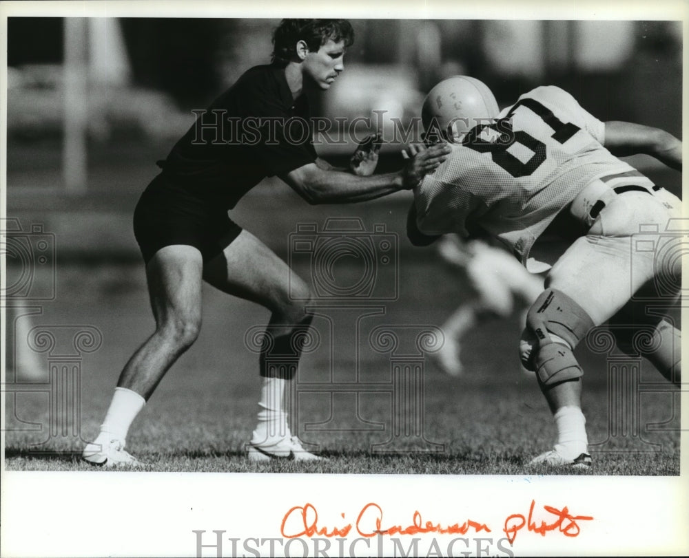 1986 Press Photo Kurt Vestman practicing football - sps13118- Historic Images