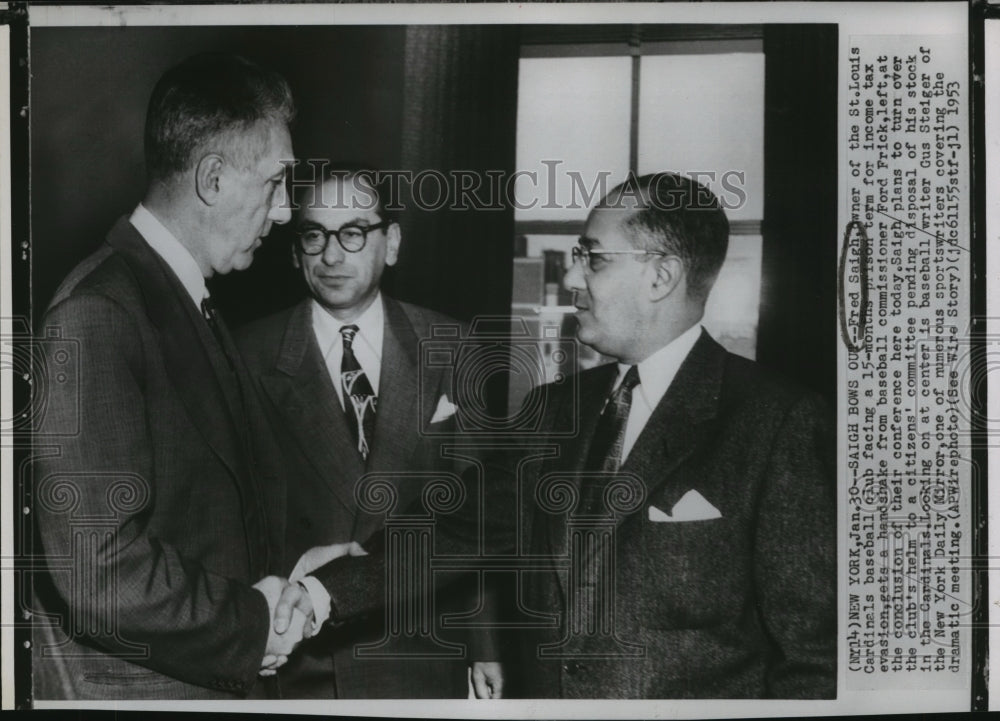 1953 Press Photo Fred Saigh Gets a Handshake from Ford Frick - sps13147- Historic Images